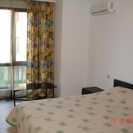 Lozenets Oasis Beach 122 Sq M 2 Floor With 3 Bedrooms