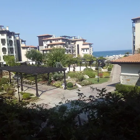 Lozenets Oasis Beach 122 Sq M 2 Floor With 3 Bedrooms *